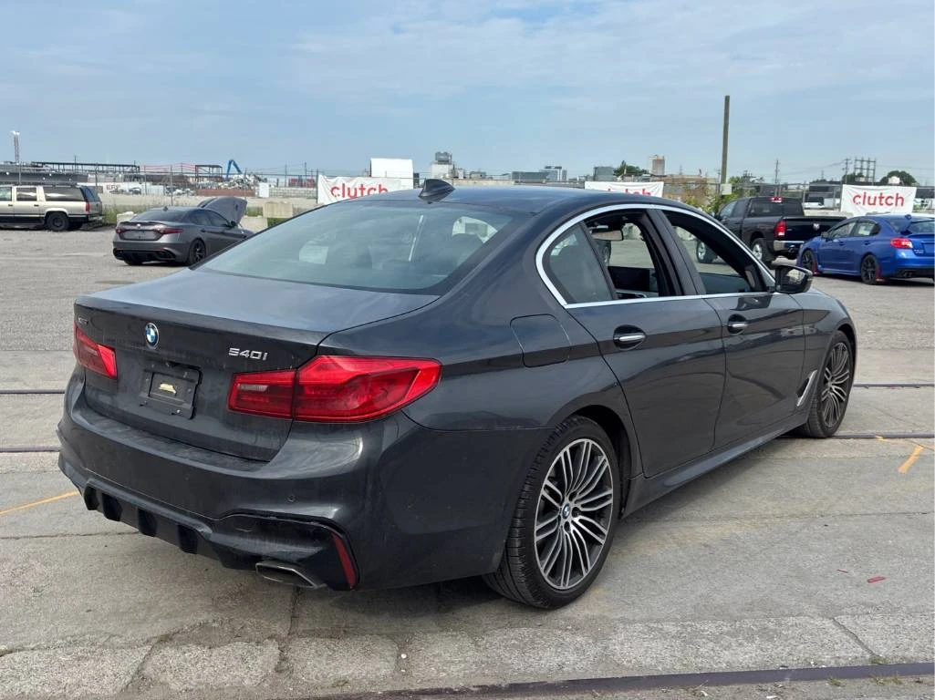 BMW 540 | DISTRONIC | HARMAN/K | HUD | 360 | , снимка 4 - Автомобили и джипове - 55557160