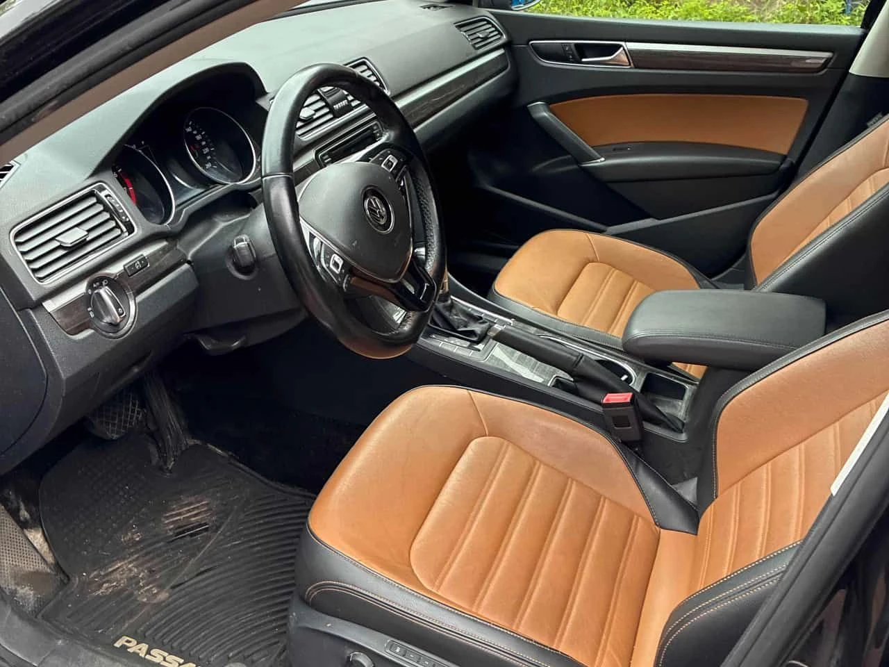 VW Passat * Highline * АВТОКРЕДИТ БЕЗ ПЪРВОНАЧАЛНА ВНОСКА* , снимка 5 - Автомобили и джипове - 55575907