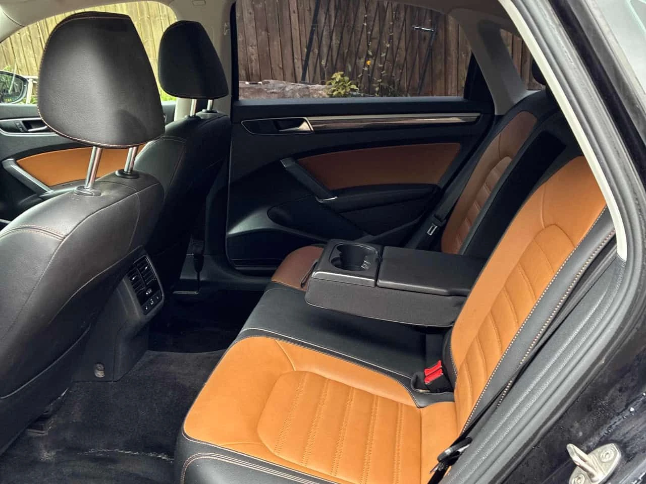 VW Passat * Highline * АВТОКРЕДИТ БЕЗ ПЪРВОНАЧАЛНА ВНОСКА* , снимка 15 - Автомобили и джипове - 55575907