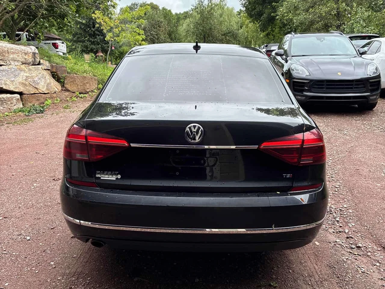VW Passat * Highline * АВТОКРЕДИТ БЕЗ ПЪРВОНАЧАЛНА ВНОСКА* , снимка 4 - Автомобили и джипове - 55575907