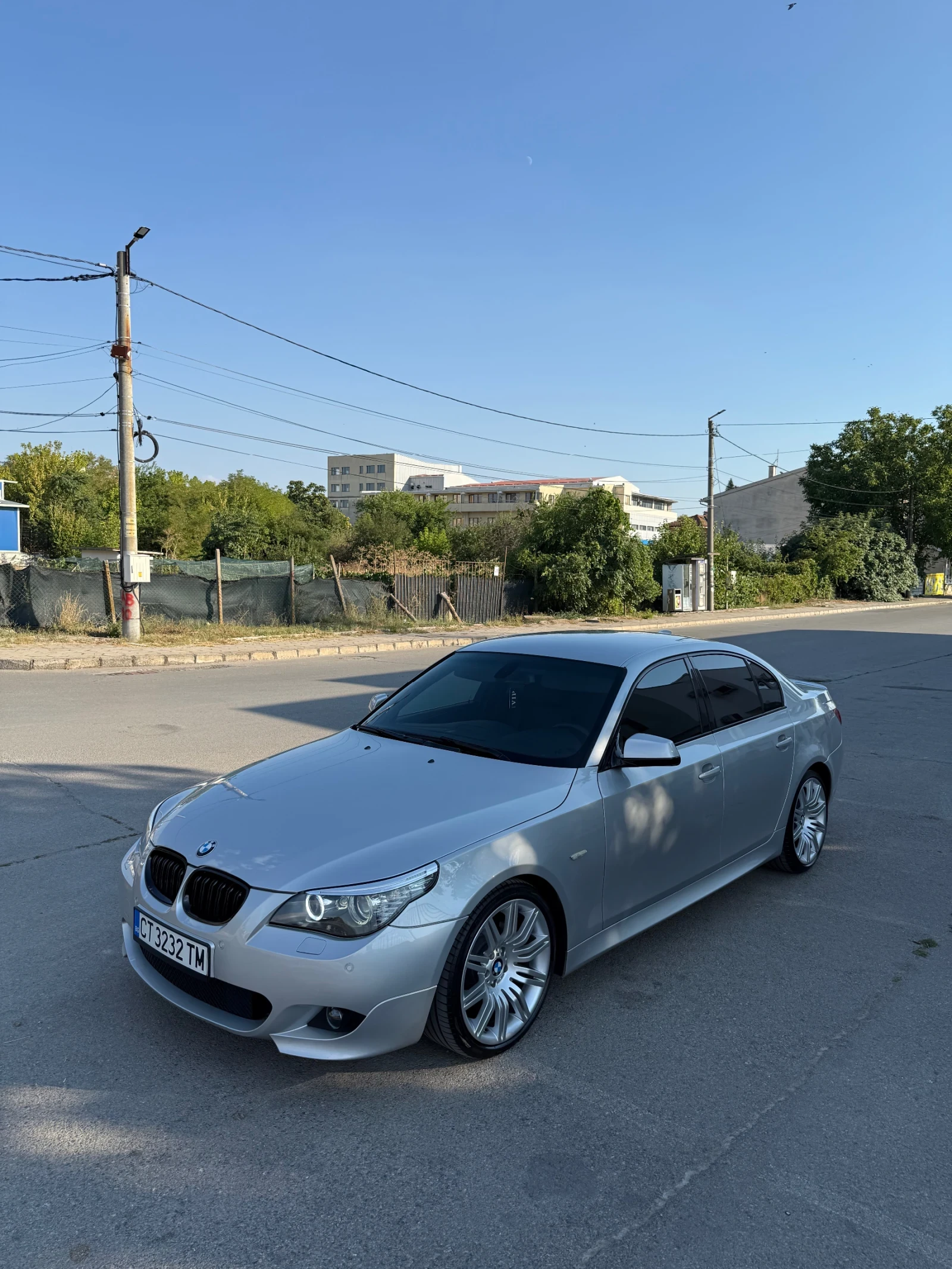 BMW 530 BMW 530D Edition SAT, снимка 3 - Автомобили и джипове - 55729085