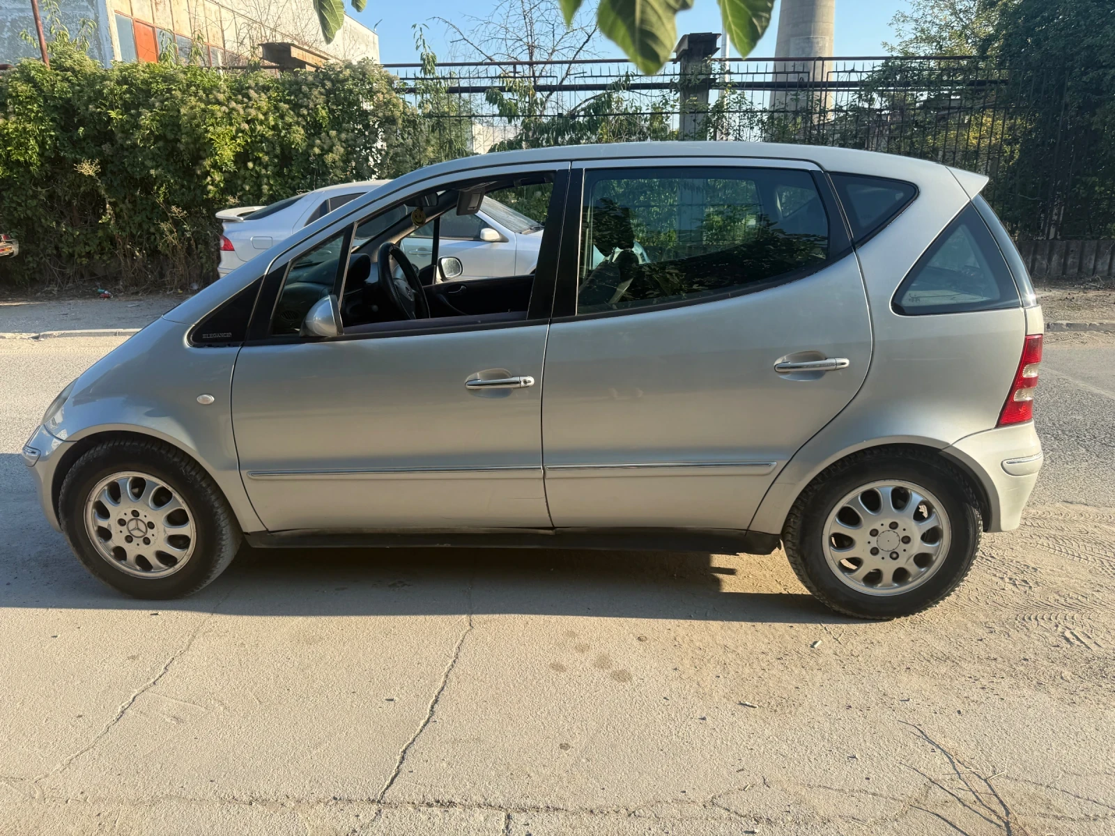 Mercedes-Benz A 170 CDI, снимка 4 - Автомобили и джипове - 55729683