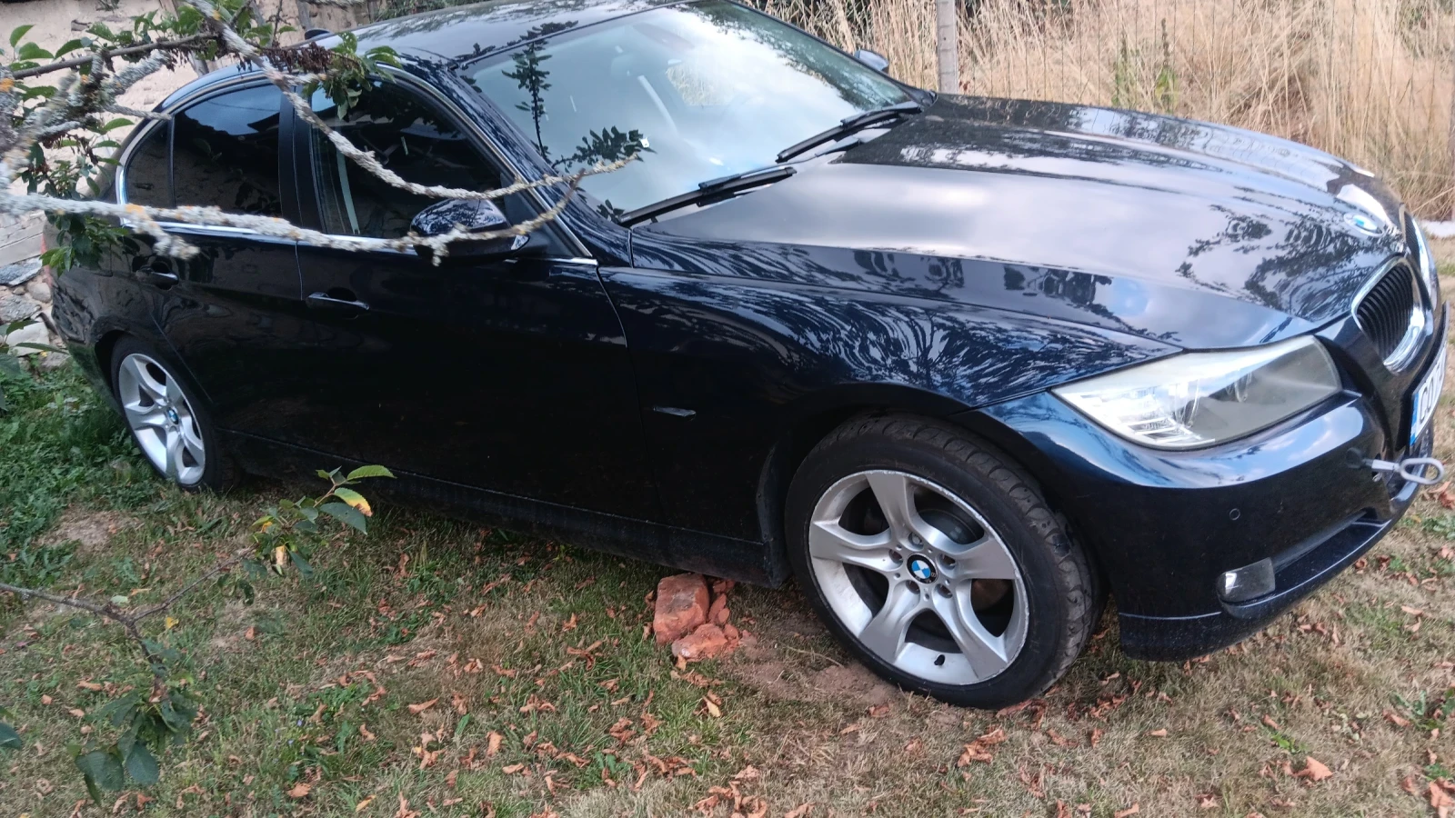 BMW 320, снимка 3 - Автомобили и джипове - 55829462
