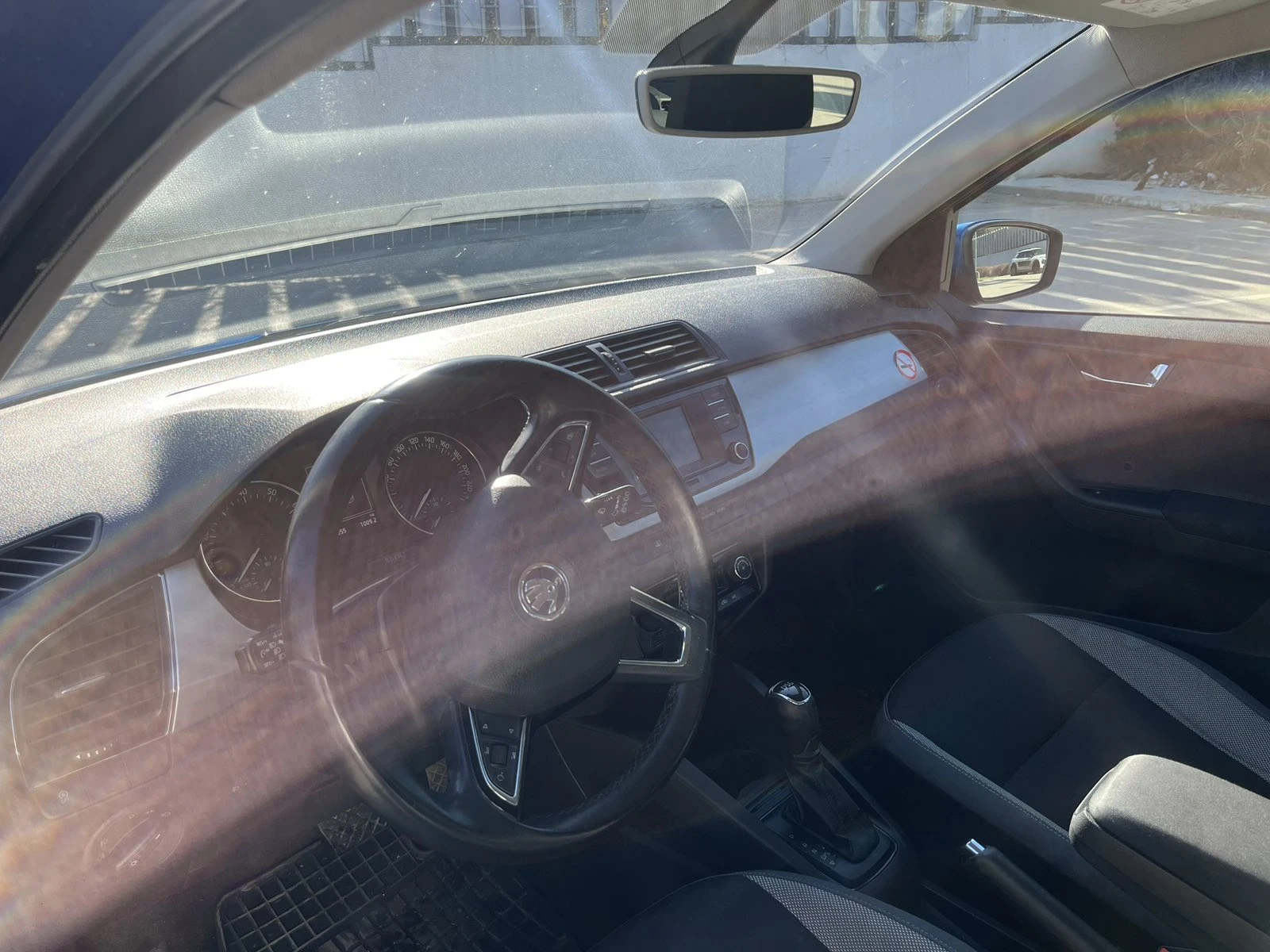 Skoda Fabia, снимка 9 - Автомобили и джипове - 56600221
