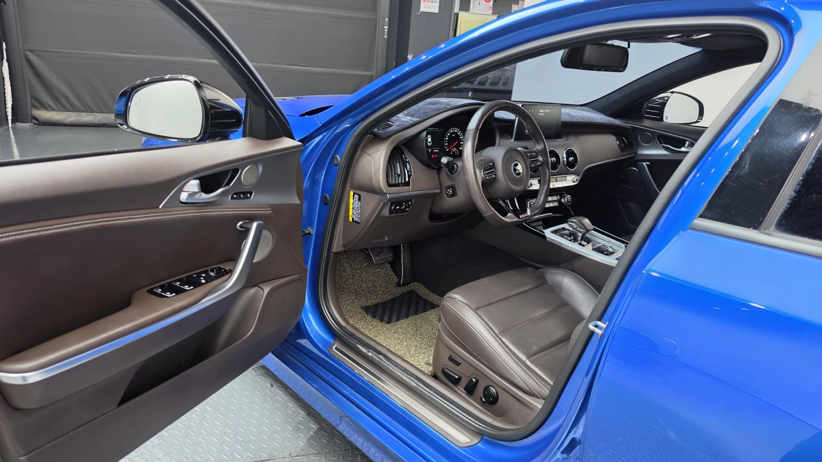 Kia Stinger 3.3 BLIND SPOT 360 HUD ������ ����* encareu.com | Mobile.bg � ����������� 10