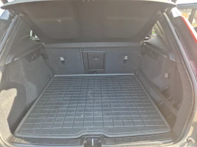 Volvo XC40 Т5 Momentum. 4х4.Като нова. 59 хил. 252к.с., снимка 10