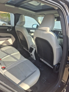Volvo XC40 Т5 Momentum. 4х4.Като нова. 59 хил. 252к.с., снимка 9