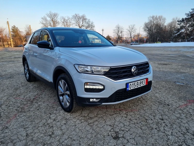 VW T-Roc 2.0TDI DSG7 LED Distr Assist Камера , снимка 2 - Автомобили и джипове - 49217741