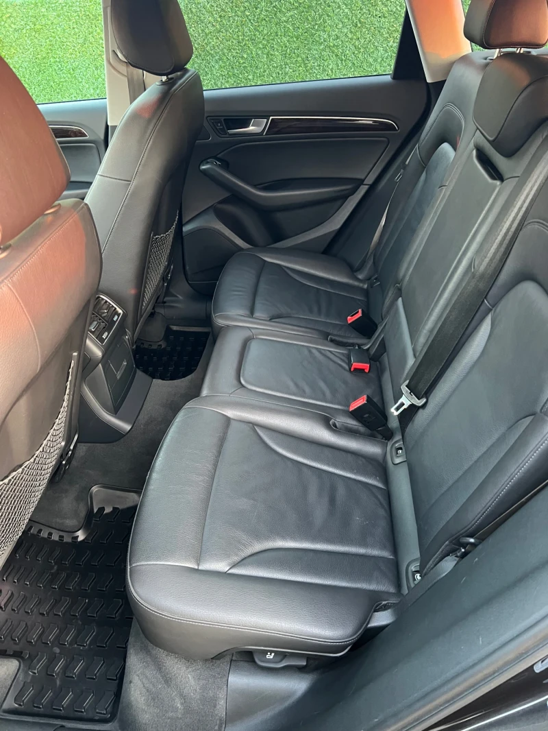 Audi Q5 2.0 TFSI, снимка 11 - Автомобили и джипове - 52556738