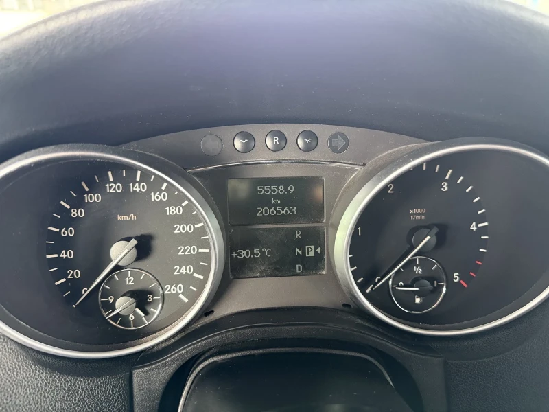 Mercedes-Benz ML 320 OFF road  //4 Matic //, снимка 8 - Автомобили и джипове - 51984293