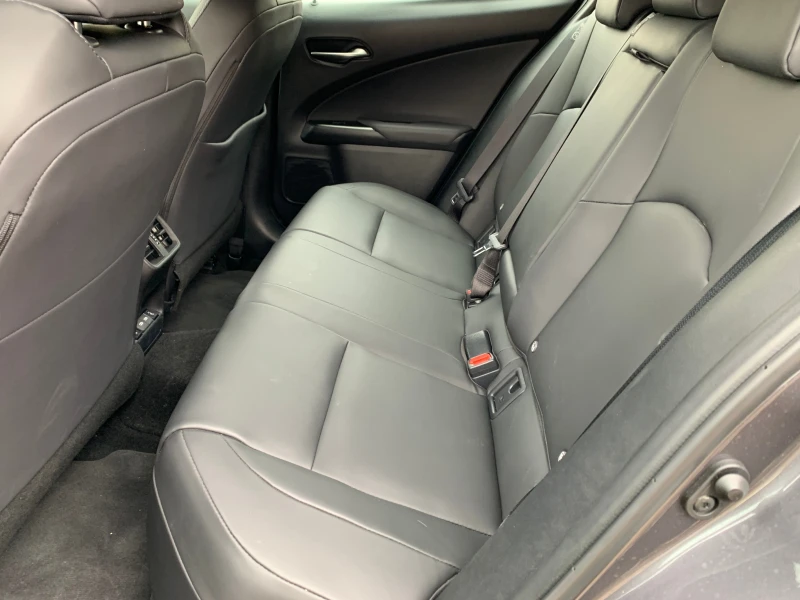 Lexus UX 300e-Luxury-72, 8 kWh !!!, снимка 11 - Автомобили и джипове - 53384873