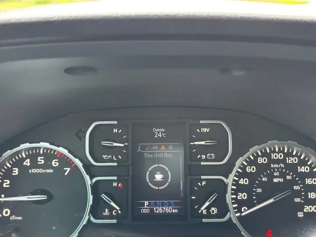 Toyota Tundra SR5 Double Cab !FULL!, снимка 13 - Автомобили и джипове - 55099872