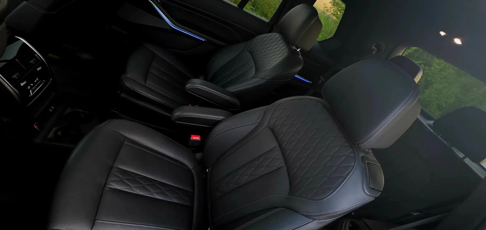 BMW X7 30d xDrive M-pack 5 + 1 - изображение 7