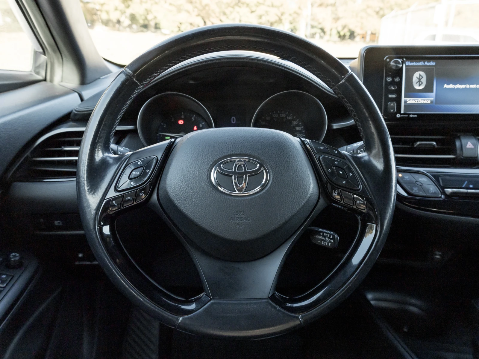 Toyota C-HR XLE*  | Mobile.bg   7