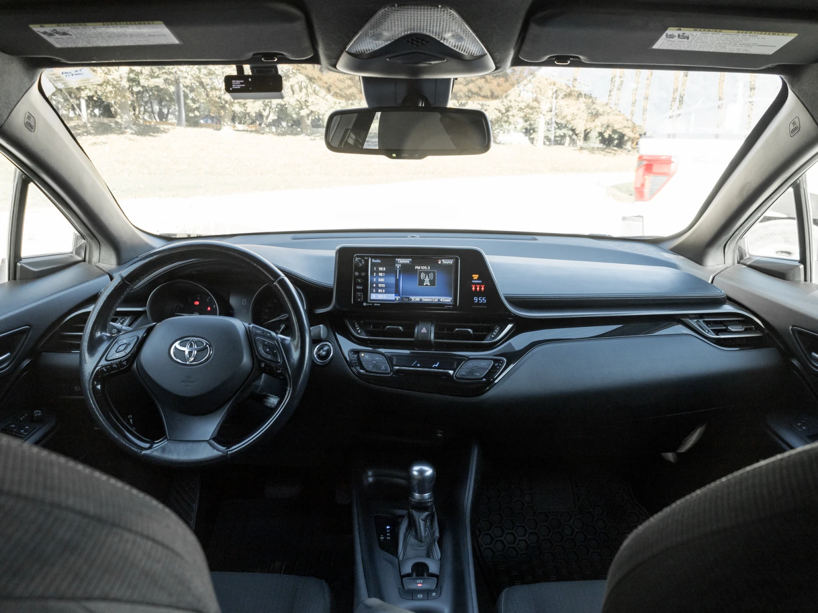 Toyota C-HR XLE*  | Mobile.bg   6