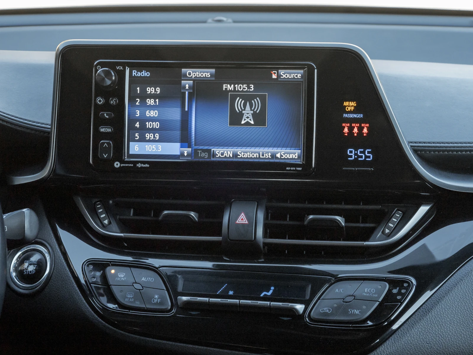 Toyota C-HR XLE*  | Mobile.bg   9