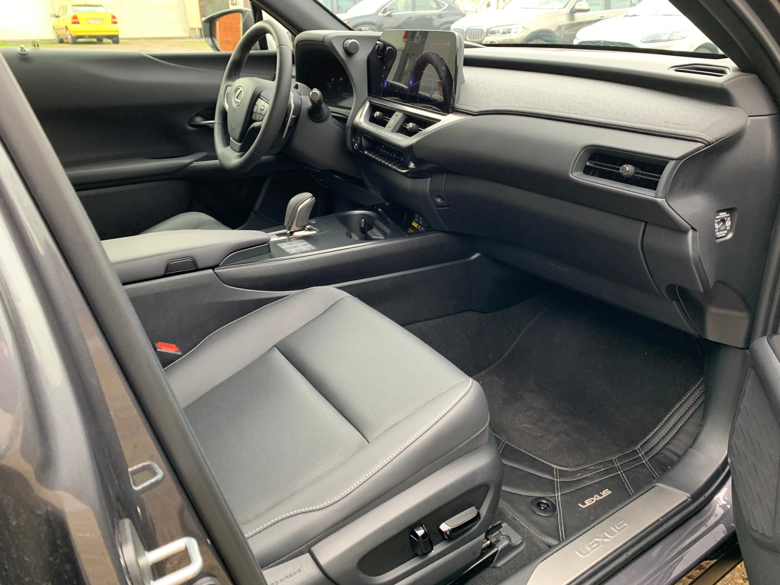 Lexus UX 300e-Luxury-72, 8 kWh !!! | Mobile.bg � ����������� 12
