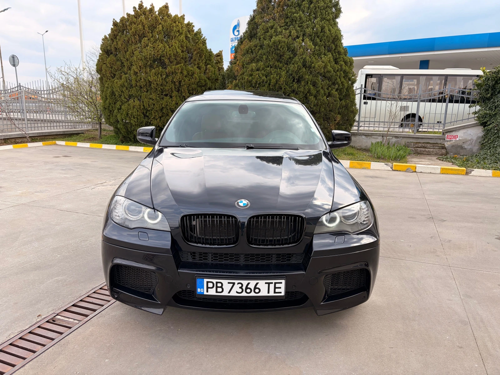 BMW X6 M-power 555hp, снимка 3 - Автомобили и джипове - 53929203