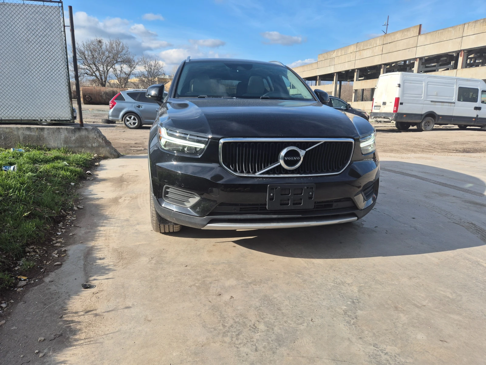 Volvo XC40 Т5 Momentum. 4х4.Като нова. 59 хил. 252к.с., снимка 13 - Автомобили и джипове - 54059965