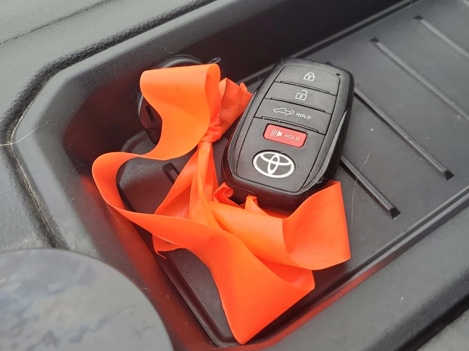 Toyota Tundra 4WD SR5 CrewMax  | Mobile.bg � ����������� 15