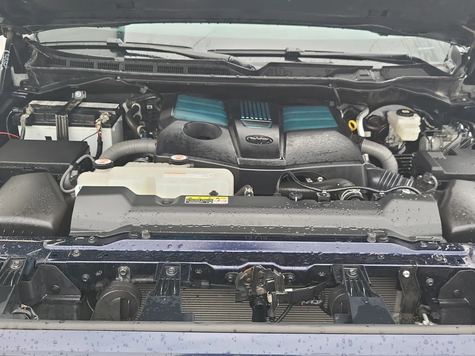 Toyota Tundra 4WD SR5 CrewMax  | Mobile.bg � ����������� 9