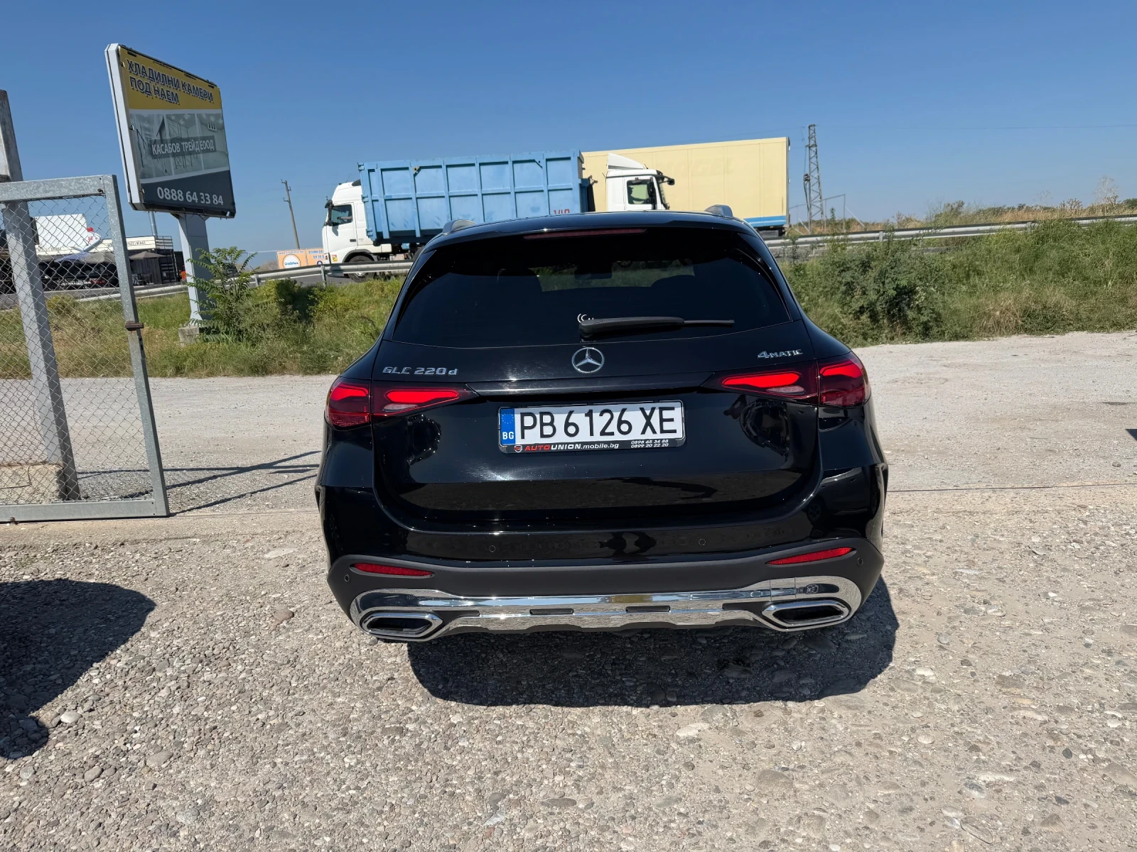 Mercedes-Benz GLC 220 AMG 4 MATIC, снимка 6 - Автомобили и джипове - 55486009