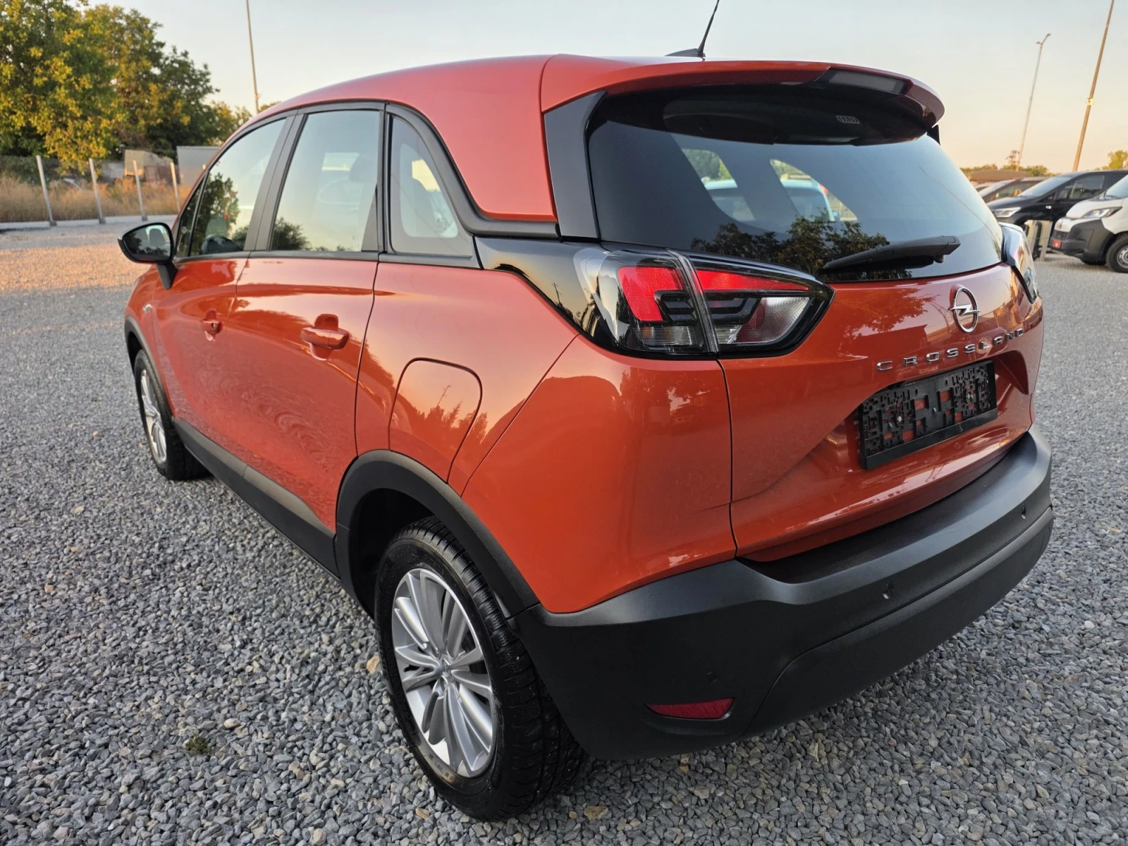 Opel Crossland X 1.5td 120p.s AUT.KAMERA.38000km., снимка 6 - Автомобили и джипове - 55695475