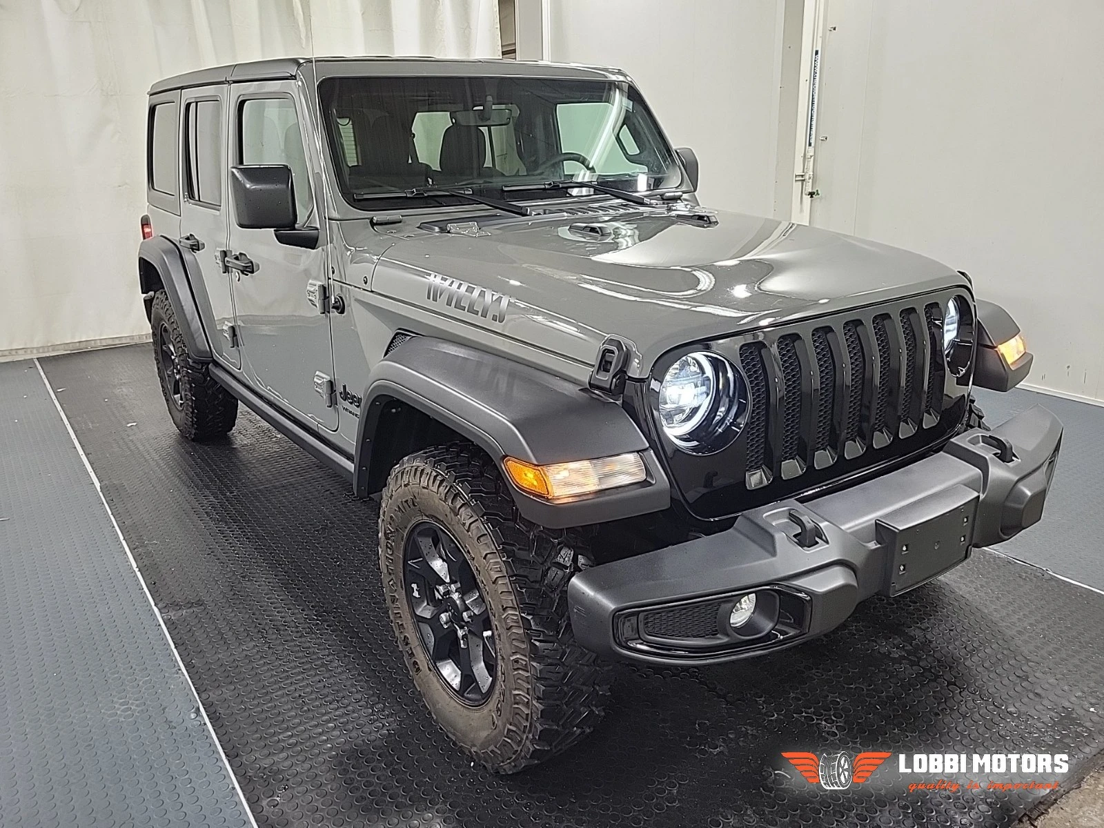 Jeep Wrangler, снимка 2 - Автомобили и джипове - 56102541