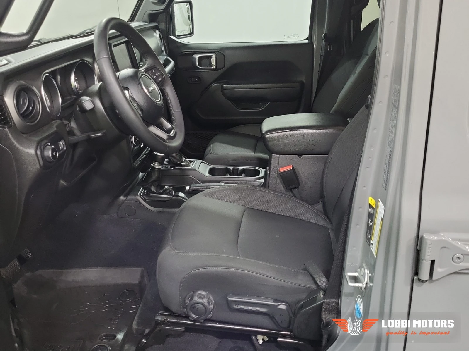 Jeep Wrangler, снимка 5 - Автомобили и джипове - 56102541