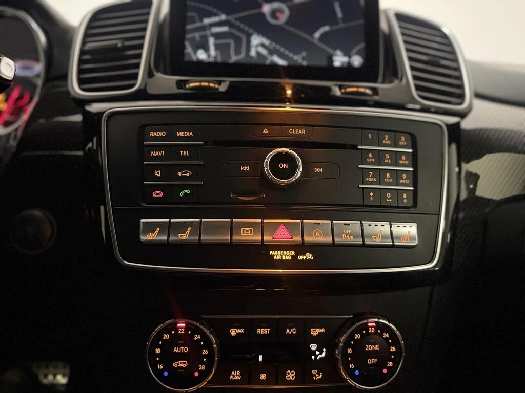 Mercedes-Benz GLE 63 S AMG 5.5 V8 4MATIC, FILL, снимка 9 - Автомобили и джипове - 56325472