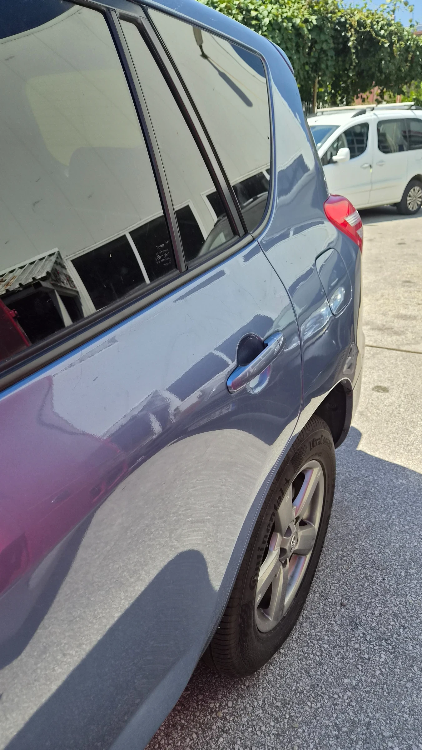 Toyota Rav4, снимка 15 - Автомобили и джипове - 56645483