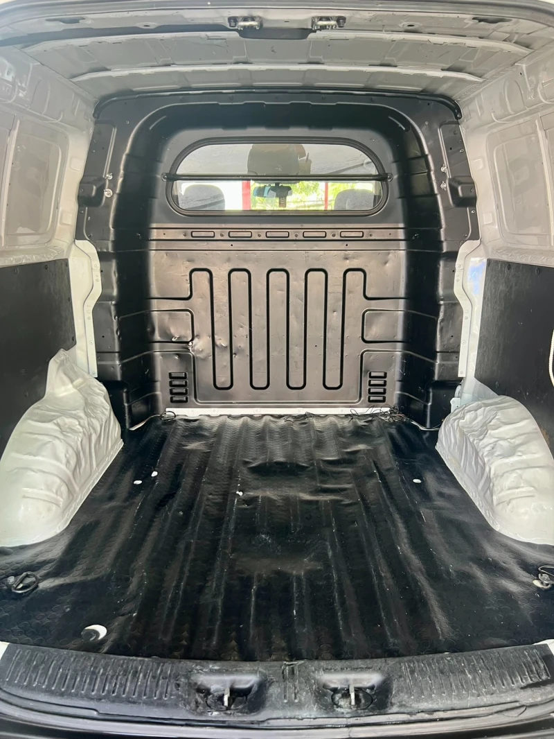 Hyundai H1, снимка 11 - Бусове и автобуси - 52041381