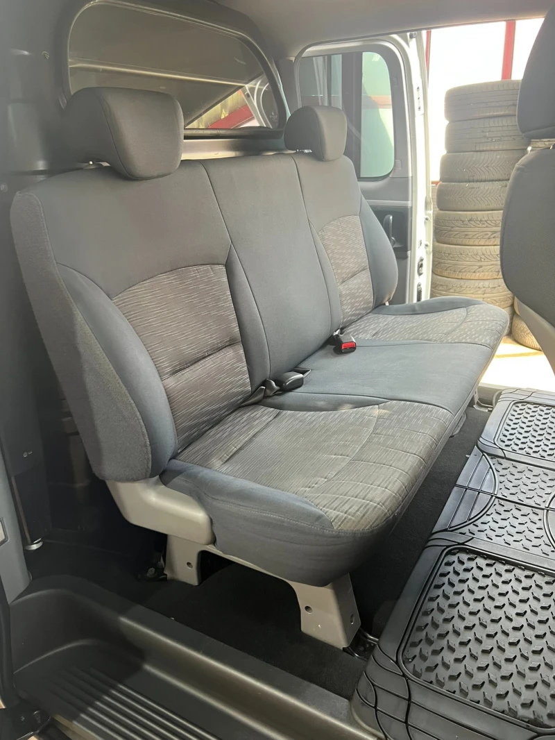 Hyundai H1, снимка 8 - Бусове и автобуси - 52041381