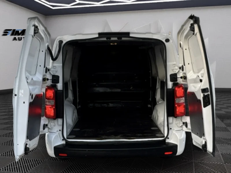 Peugeot Expert L3 2.0HDi 177КС. АВТОМАТИК НАВИГАЦИЯ КОЖА КАМЕРИ, снимка 8 - Бусове и автобуси - 52830333