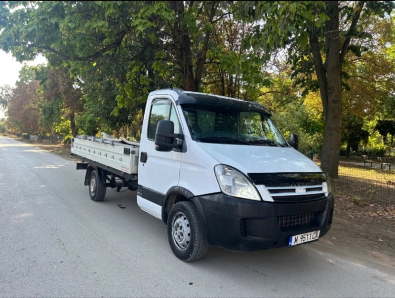 Iveco Daily 35S14 с брезент 