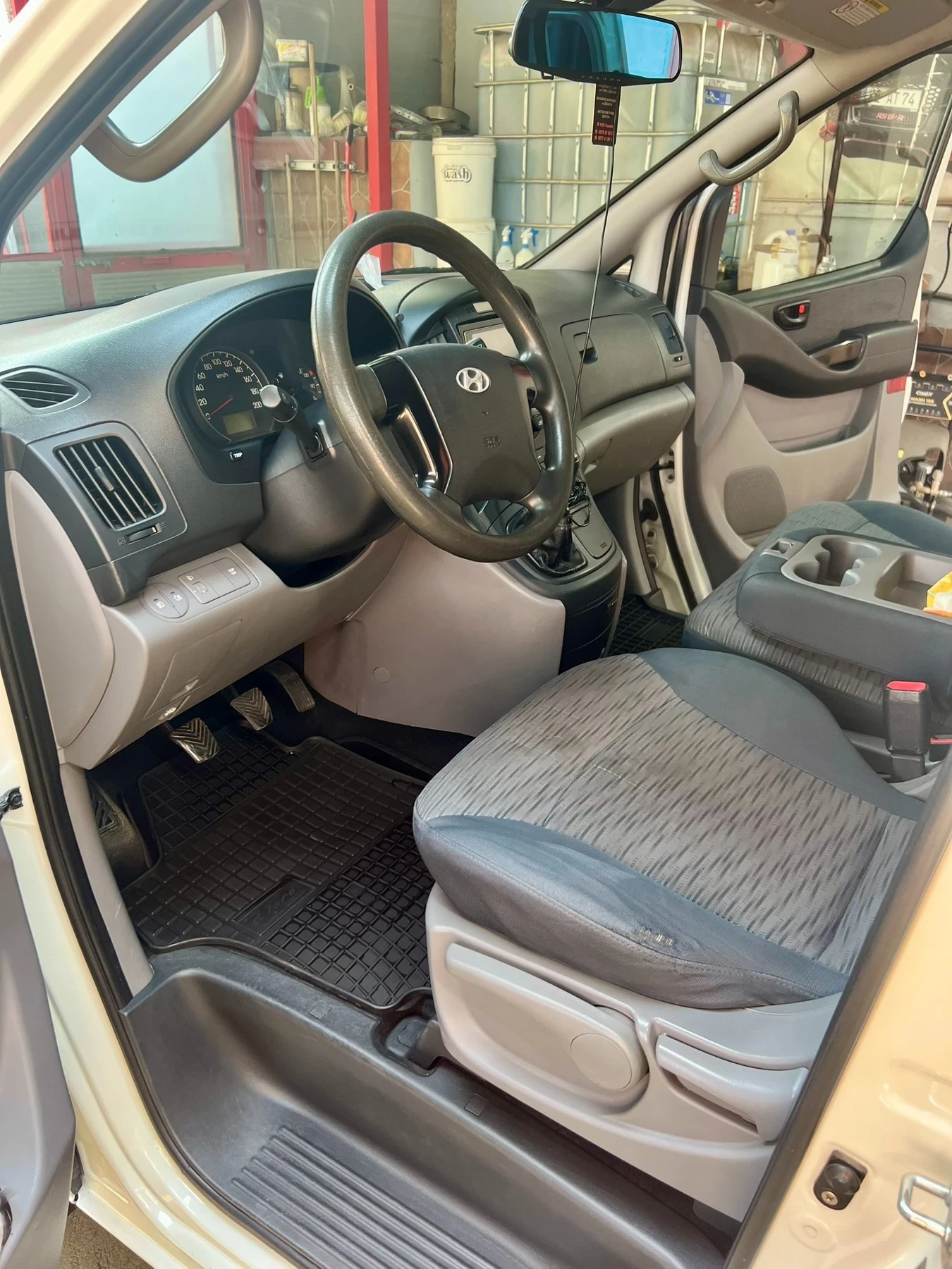 Hyundai H1  - изображение 9