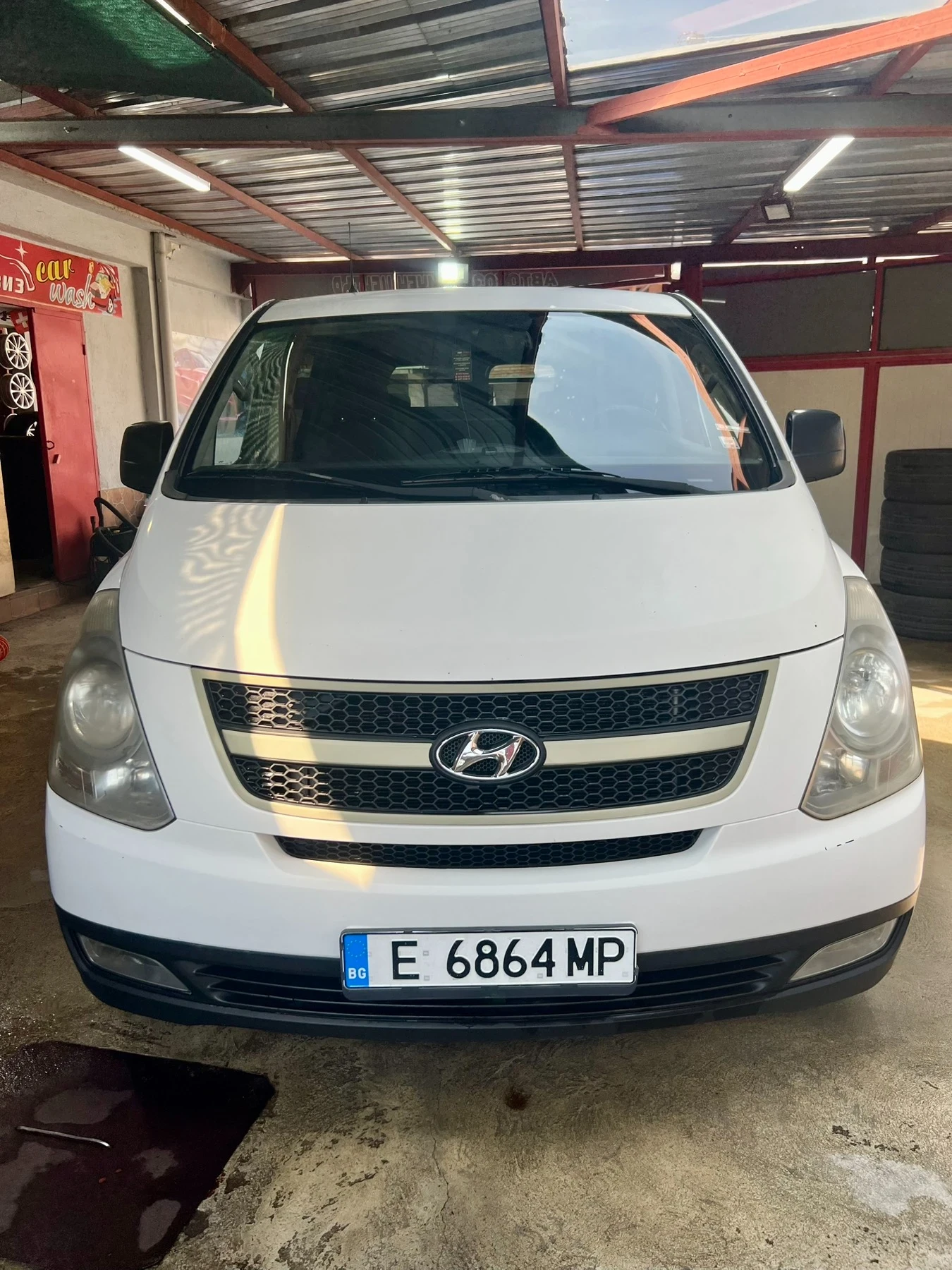 Hyundai H1  - изображение 2