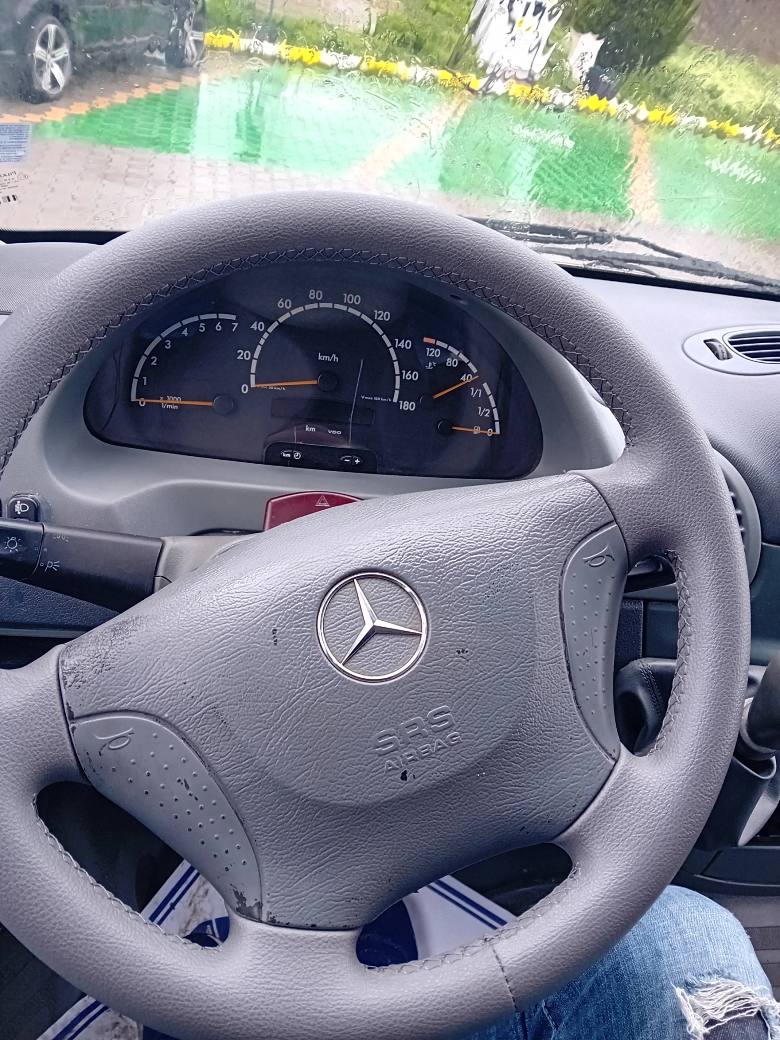 Mercedes-Benz Sprinter 313 2.2 - изображение 10