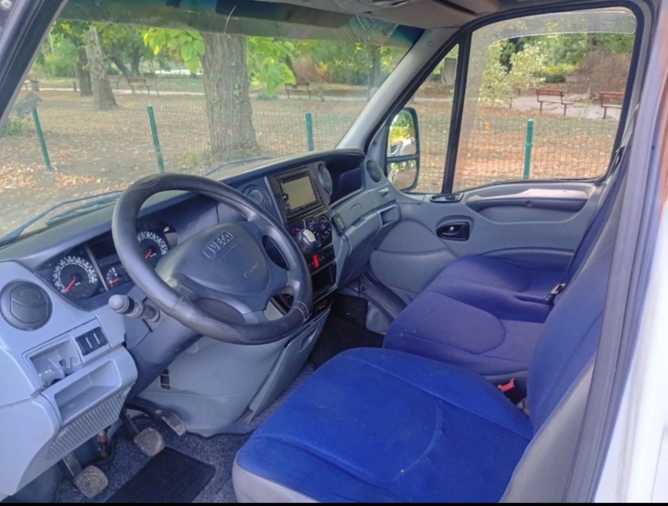 Iveco Daily 35S14 с брезент  - изображение 9