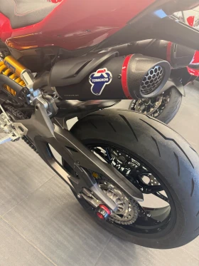 Ducati Streetfighter V2 S, снимка 9