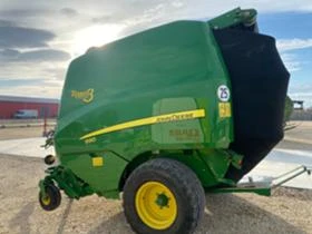      John Deere 990  