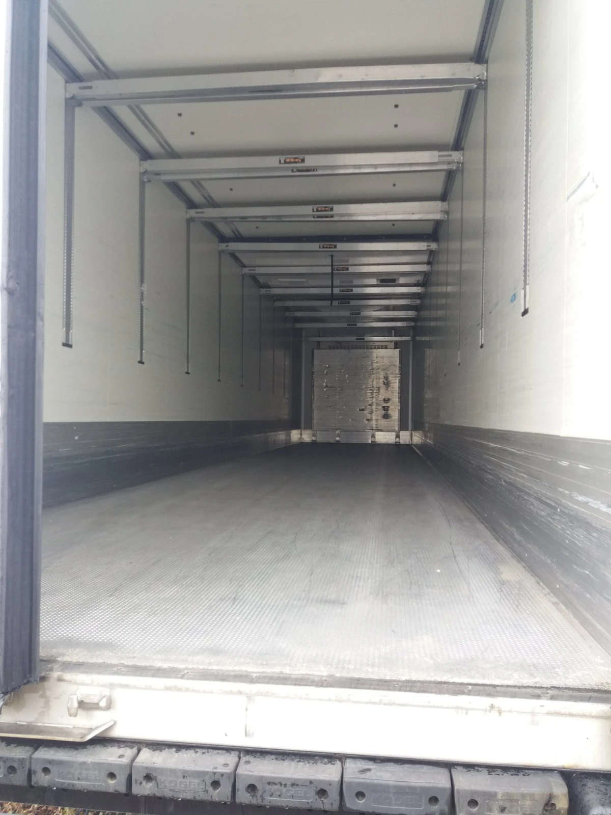 Полуремарке Koegel S24-4