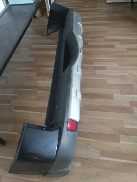 Задна броня Mitsubishi Pajero IV, снимка 2