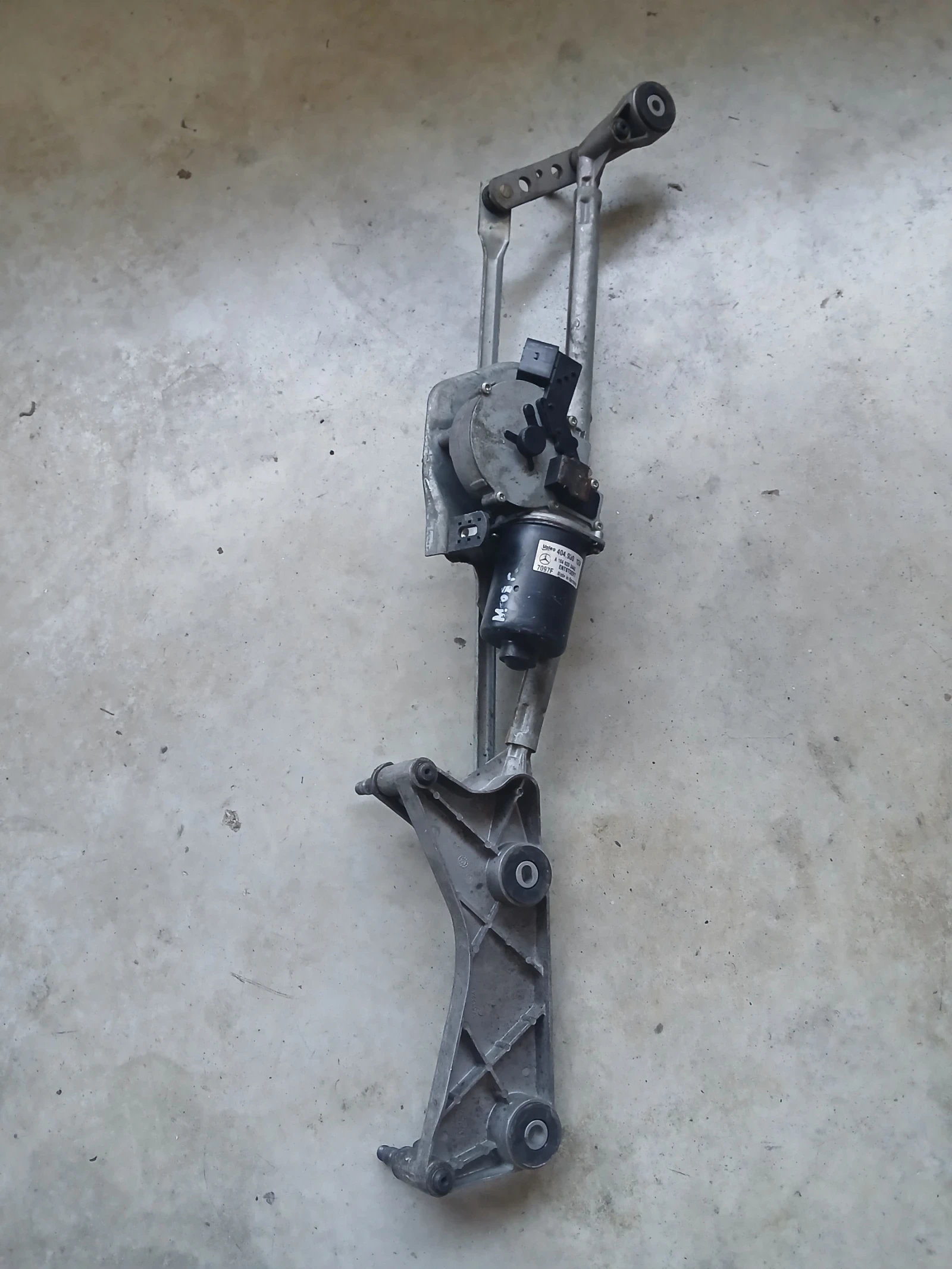 A 164 820 2442 Механизъм чистачки Mercedes ML 164 54632247, снимка 2 - Части - 55522280