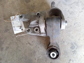 Лапа мотор Пежо 407 2.0хди (3)