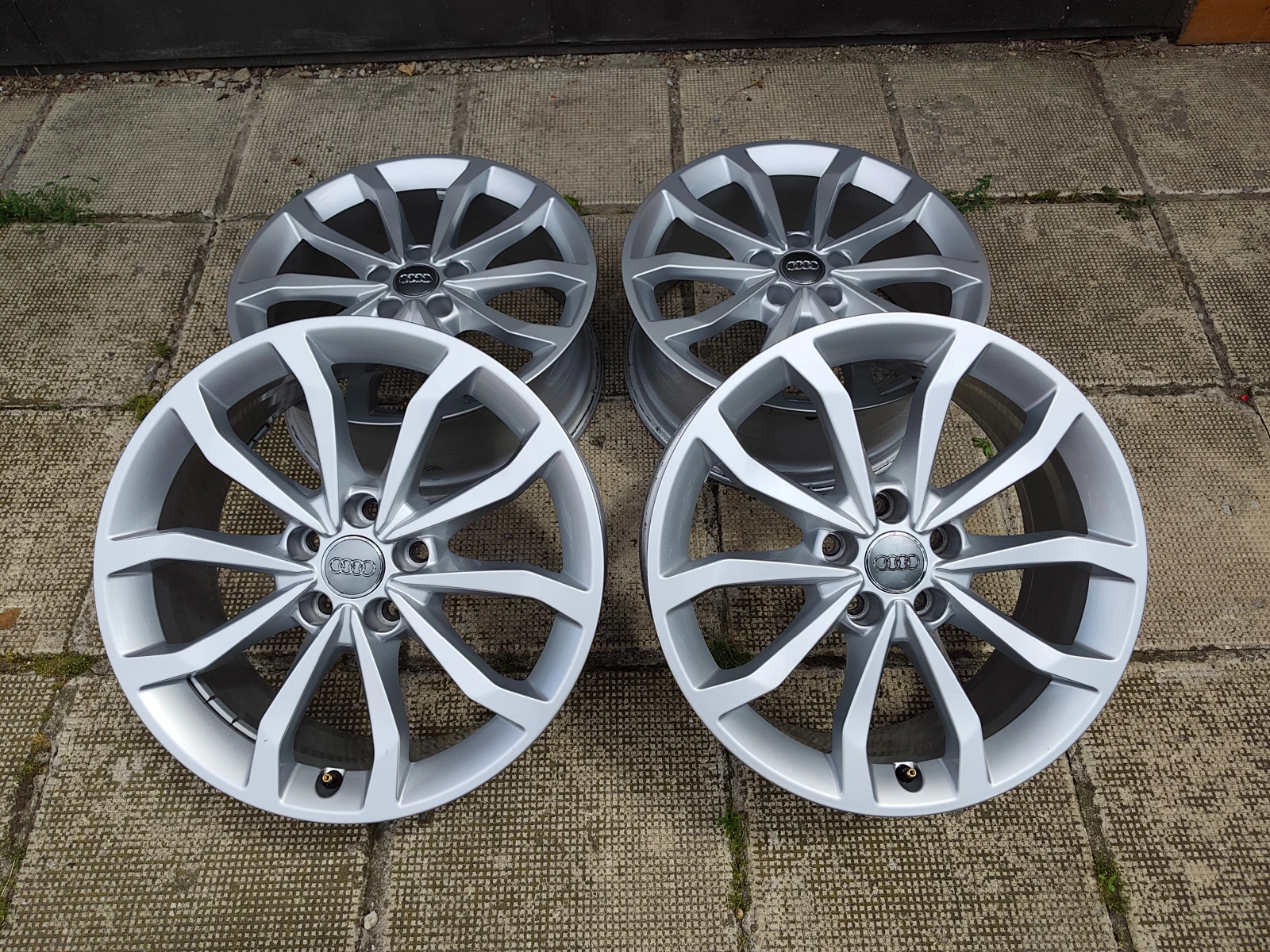 Джанти за Audi A4, снимка 3 - Гуми и джанти - 55565915
