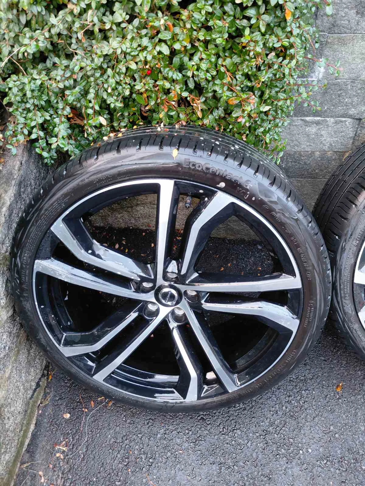 ���� � ������ 245/35R21 �� Volvo S90 | Mobile.bg � ����������� 3