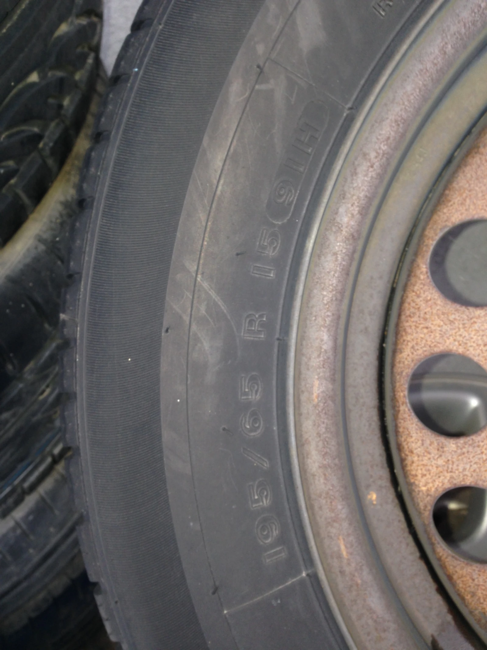 Гуми с джанти Firestone 195/65R15, снимка 8 - Гуми и джанти - 56719699