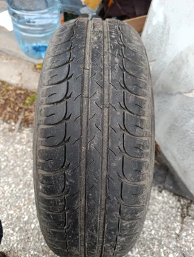 Гуми Летни 175/65R14, снимка 4 - Гуми и джанти - 48987231