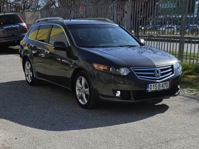 Honda Accord 2.4i-VTEC Пълна сервизна история - Евро 5, снимка 3